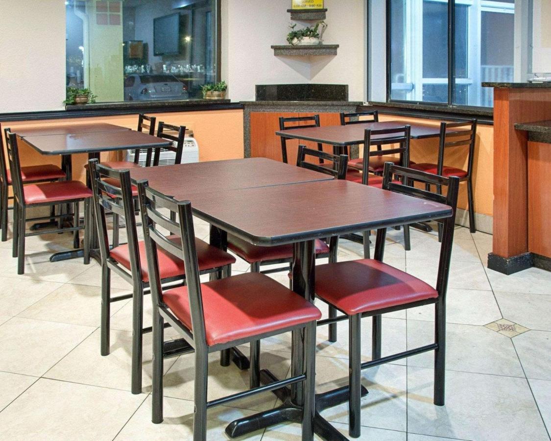 Rodeway Inn Florence - Cincinnati South Dış mekan fotoğraf